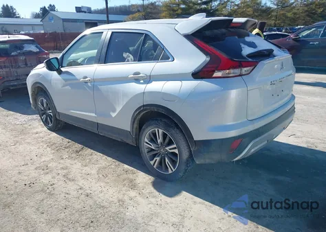 2024 Mitsubishi Eclipse Cross Se S-Awc z USA, uszkodzony, nr VIN JA4ATWAA4RZ014721